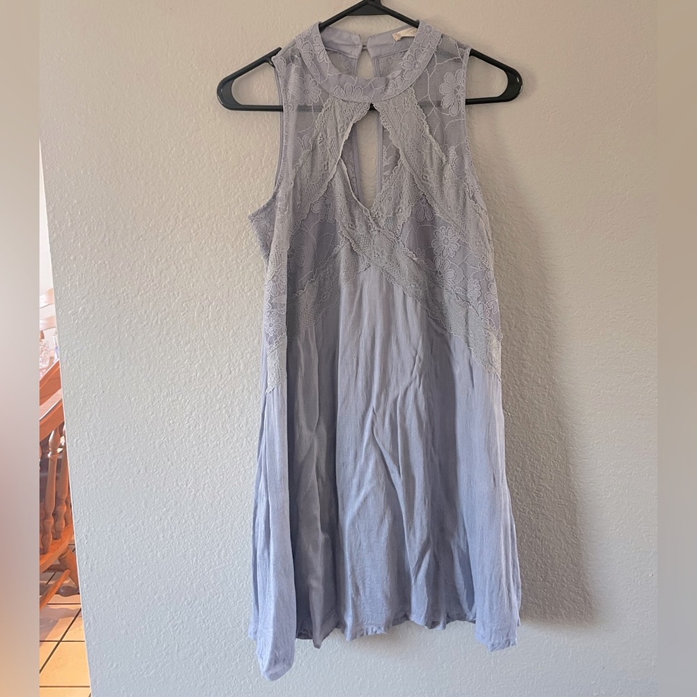 Lace keyhole dress